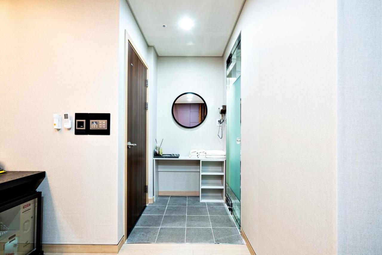 Siheung Seoul Tourist Hotel エクステリア 写真