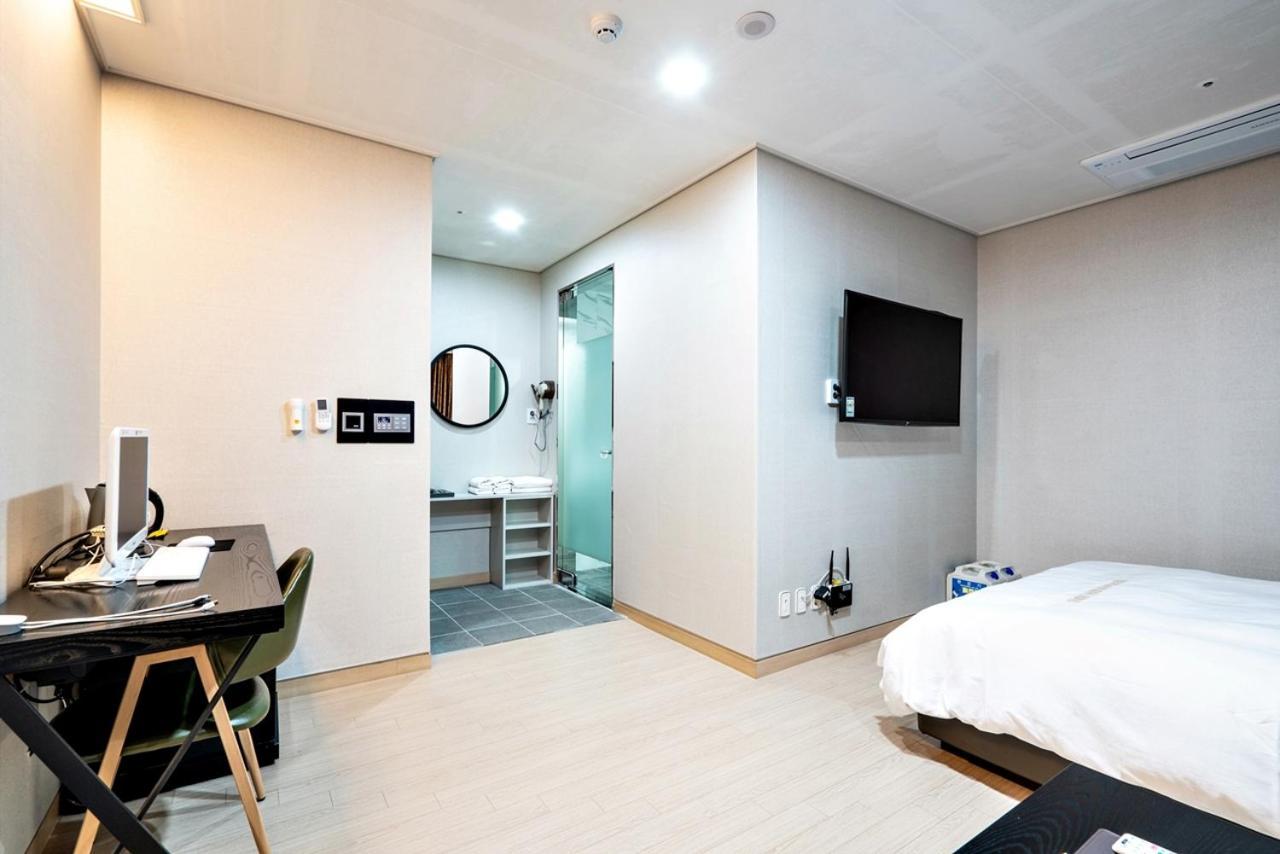 Siheung Seoul Tourist Hotel エクステリア 写真