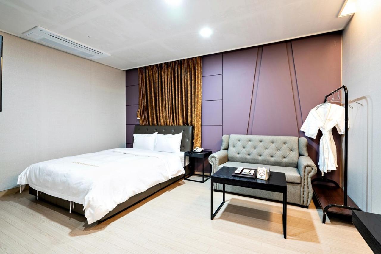 Siheung Seoul Tourist Hotel エクステリア 写真